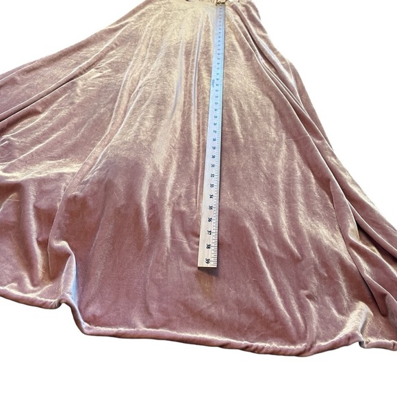 REVELRY Pink Velvet Micah Convertible
Tie Maxi Dress Back Zipper - Size Medium - Picture 12 of 16